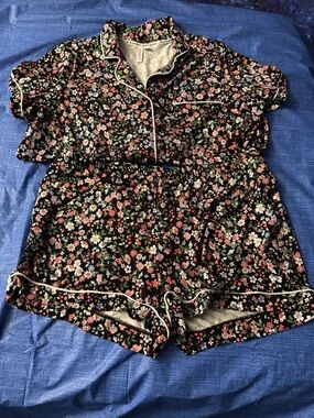 Floral Short Pajama Set - Black with Pink & Green